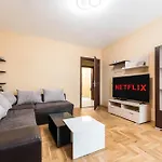 Downtown - Free Parking & Near By Apartmax Διαμέρισμα