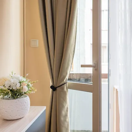 Downtown - Free Parking & Near By Apartmax Lägenhet Varna