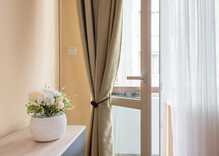 Downtown - Free Parking & Near By Apartmax Lägenhet Varna